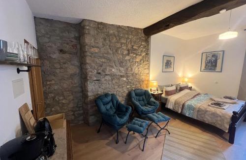 Blankenheim Apartamento | Apartment Eifelsteig im Posthalterhof, anno 1683, mit Sauna