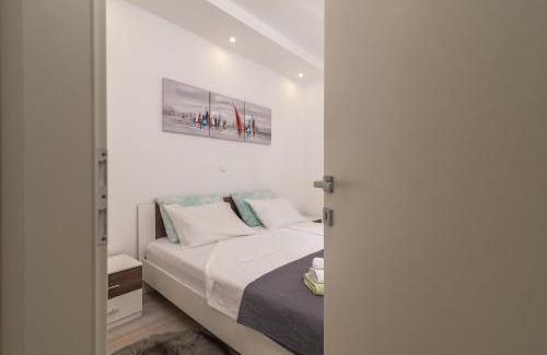 Municipality of Trogir Apartamento | Apartment Ela