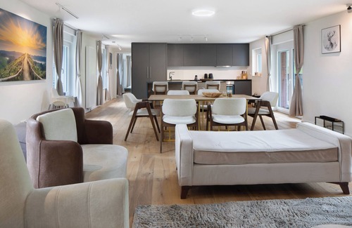 Hofsgrund Apartamento | Apartamento 'Elmend's Wellnessoase' con vistas a la montaña, jardín compartido y Wi-Fi
