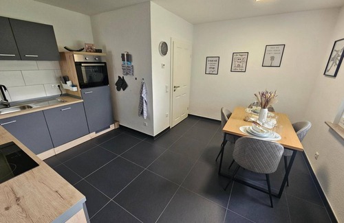 Iversheim Apartamento | Apartment 'Elya, Your Time Out Z' with Shared Garden and Wi-Fi