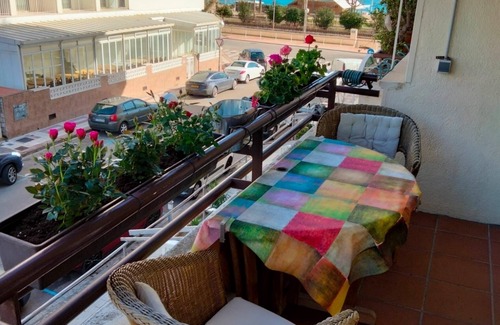 Calella Apartamento | Apartamento frente al mar con piscinas.Ideal para familias