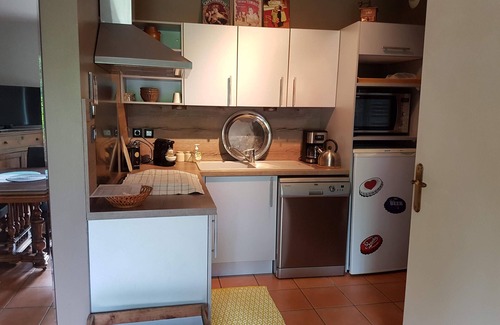 Gap Apartamento | Meublé N°2-Apartamento-Baño con ducha-Apartamento-Vista al Jardín
