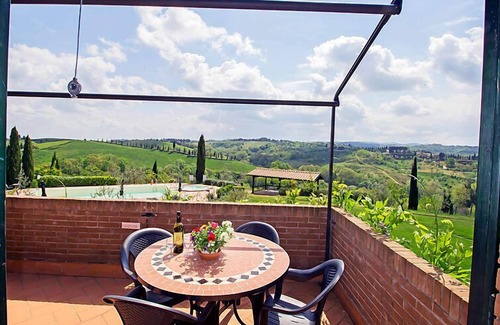 Sughera Apartamento | Apartamento Erica en Montaione - 5 personas, 2 dormitorios