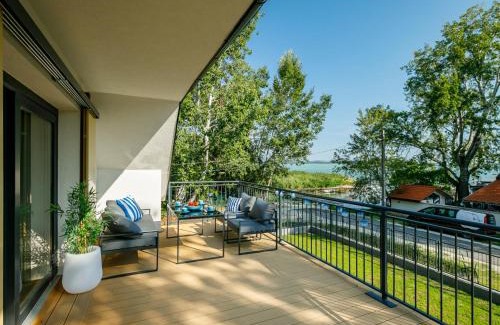 Balatonszarszo Apartamento | Apartment Erika by Interhome
