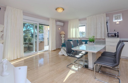 Vir Apartamento | Apartment Eses