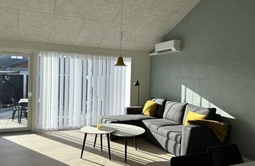 Blavand Strand Apartamento | Apartment Esger - 900m from the sea by Interhome