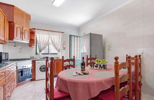 Estrela da Calheta Apartamento | Apartamento 'Estrela House' con vistas al mar, terraza privada y Wi-Fi
