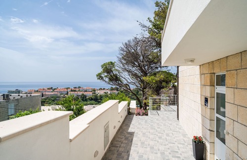 Montovjerna Apartamento | Apartment Eulalija