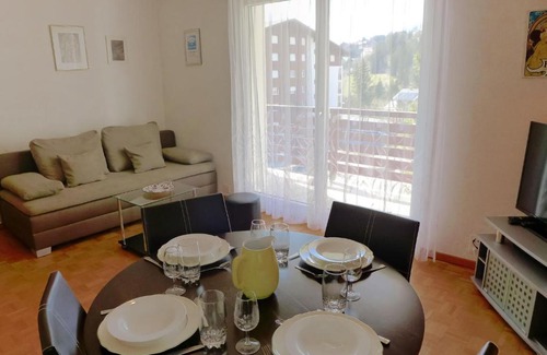Randogne Apartamento | Apartment Europa by Interhome