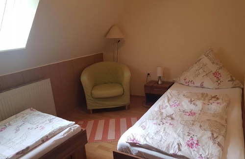 Annenwalde Apartamento | Apartment 'Für Monteure' with Wi-Fi