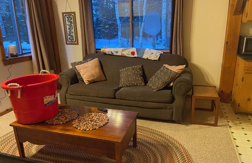 Carrabassett Valley Apartamento | Apartment for rent in Sugarloaf. Great location for hiking, biking