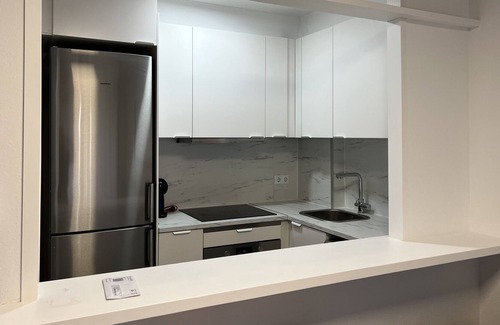 Sant Salvador Apartamento | Apartamento 'Falla' con balcón, Wi-Fi y aire acondicionado