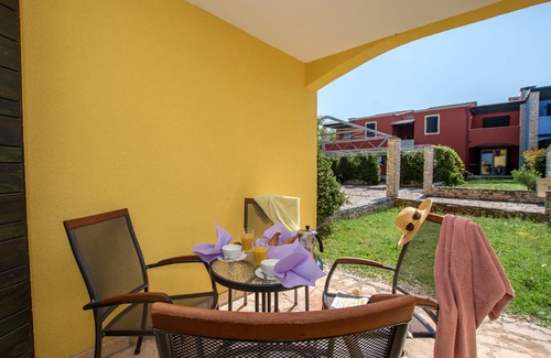 Basanija Apartamento | Apartment Faro 1 Bašanija