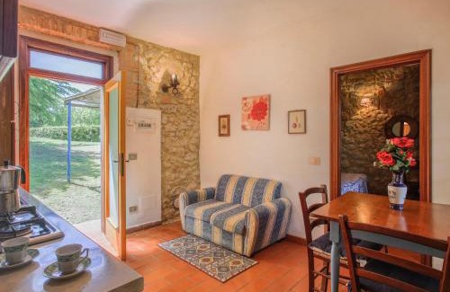 Monteriggioni Apartamento | Apartment Fattoria Petraglia - Cedro by Interhome