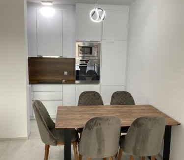 Komoran Apartamento | Apartment Fauna in center, Gjilan