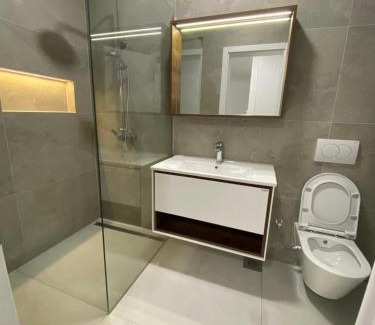Komoran Apartamento | Apartment Fauna in center, Gjilan