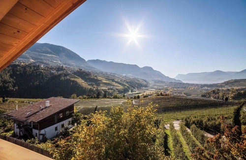 Caines Apartamento | Apartamento "Feldhof Apfeltraum" con piscina de agua salada, jardín panorámico y balcón