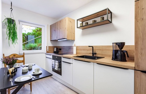 Usseln Apartamento | Apartamento 'Ferienhaus Doris' con vistas a la montaña, terraza privada y Wi-Fi