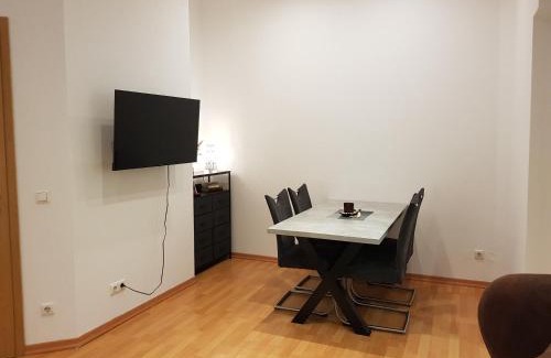 Neuruppin Apartamento | Apartment Ferienglück - Zentraler Rückzugsort