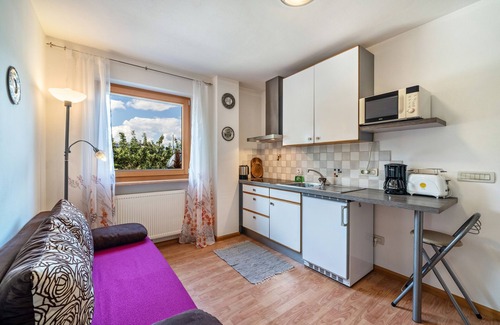 Vollan Apartamento | Apartamento "Ferienhof Turmwirt Gala" con vistas a la montaña, piscina compartida y Wi-Fi