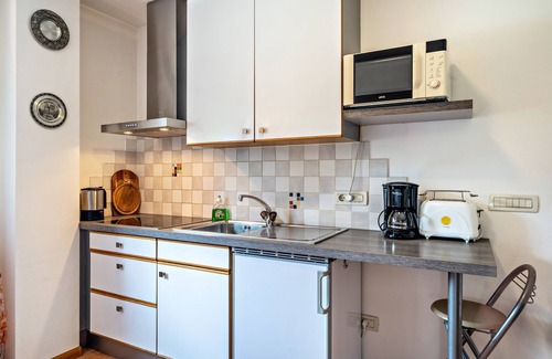 Vollan Apartamento | Apartamento "Ferienhof Turmwirt Gala" con vistas a la montaña, piscina compartida y Wi-Fi