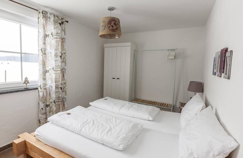 Aulendorf Apartamento | Apartamento ∙ Ferienwohnung Ranch-Hufeisen, 90qm, 2 Schlafzimmer, max. 2 Erwachsene und 2 Kinder