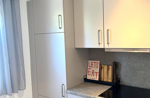 Schmallenberg Apartamento | Apartamento 'Ferienwohnung' con terraza compartida y Wi-Fi