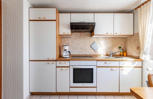 Bredstedt Apartamento | Apartamento 'Ferienwohnung 2 Dachgeschoß' con jardín privado, balcón y Wi-Fi