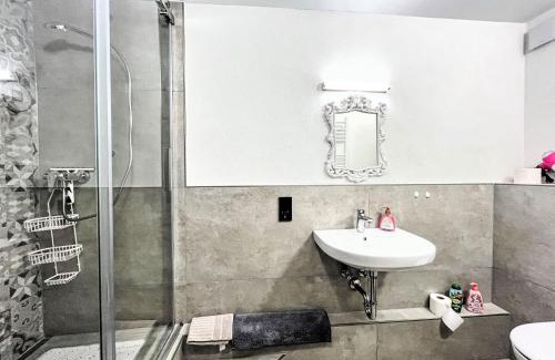 Quiddelbach Apartamento | Apartment Ferienwohnung Renata 1 nahe Nürburgring by Interhome