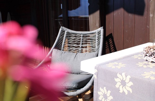 Rifiano Apartamento | Apartamento 'Fewo Innerhofer - Südbalkon' con vistas a la montaña, piscina compartida y Wi-Fi