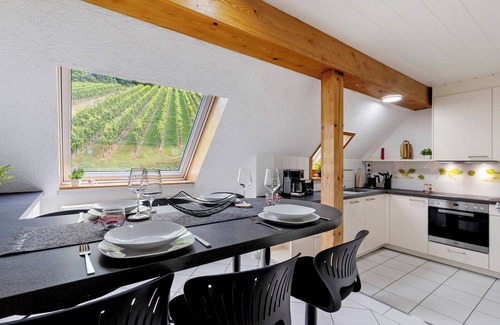 Appenweier Apartamento | Apartamento 'Fichte' con balcón y Wi-Fi
