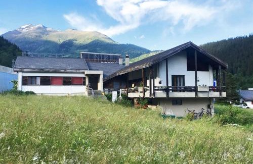 Fiesch Apartamento | Apartment Fifinhaus by Interhome