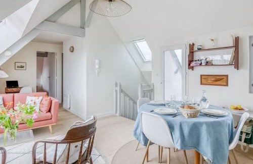 Rotheneuf-Le Pont Apartamento | Apartment Fleurs d'Ajoncs by Interhome