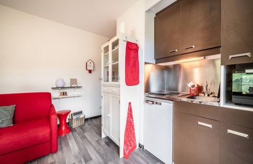 Mieussy Apartamento | Apartamento 'Fleury' con vistas a la montaña y balcón