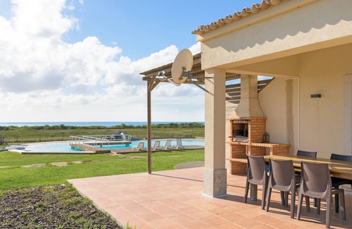 Cavaleiro Casa | Apartamento 'Flor Do Rosto I' con vistas al lago, piscina compartida y Wi-Fi