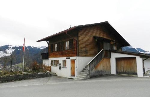 Saanen Apartamento | Apartment Fluehüsli by Interhome