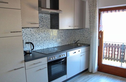Steinbach am Attersee Apartamento | Apartamento para 4-5 personas - Bauernhof-Pension Fam. Stadler