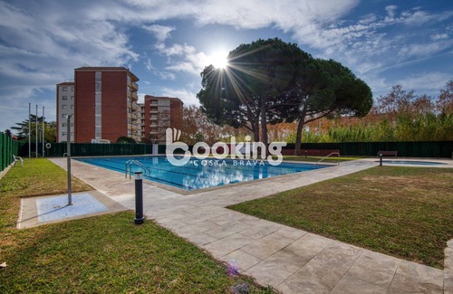 Platja d'Aro Apartamento | APARTAMENTO PARA 4 PERSONAS CON PISCINA Y TERRAZA CERCA PLAYA Y ZONA COMERCIAL
