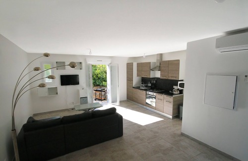 Pietracorbara Apartamento | Apartment for 4 people including 3 adults