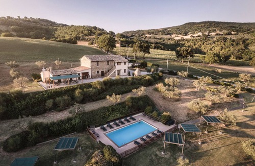 Assisi Apartamento | Apartment for 5 guests in open countryside with swimming pool - Beech