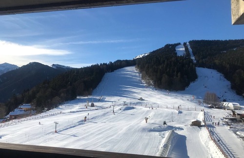 Savignac-les-Ormeaux Apartamento | APARTMENT FOR A FAMILY OF 5 FACING THE SLOPES WITH UNOBSTRUCTED VIEW
