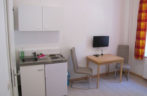 Loebtau Apartamento | Apartamento por un pequeño precio para 2 personas.
