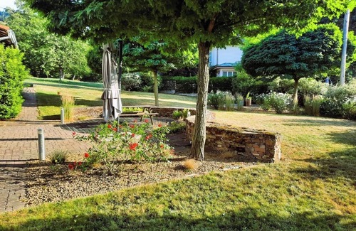 Breitenbach-Haut-Rhin Apartamento | Apartamento con jardín en Alsacia