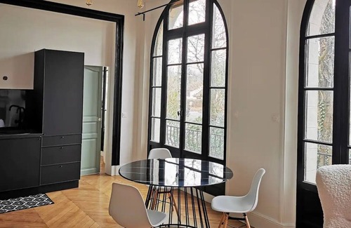 Montgeron Apartamento | Apartment
