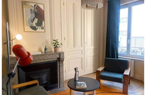 Yves Farge - Le Fleuve Apartamento | Apartment