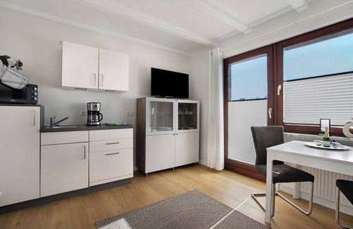 Meldorf Apartamento | Apartamento 'Frieda 4' con jardín compartido, balcón y Wi-Fi