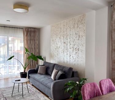 Tractorul Apartamento | Apartment G7 your homey modern city stay