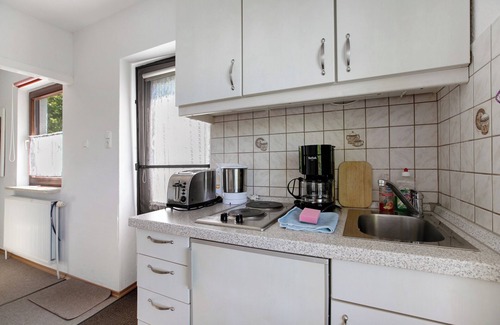 Stinteck Apartamento | Apartamento 'Garagenwohnung' con jardín compartido y Wi-Fi
