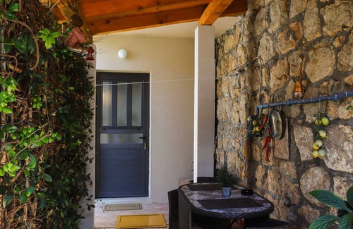 Gornji Kono Apartamento | Apartment Garden M&M