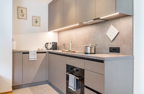 San Pietro Apartamento | Apartamento 'Geisler' con vistas a la montaña, terraza privada y Wi-Fi